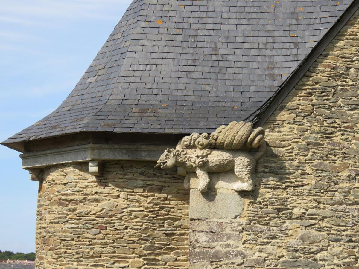 Chambres d'hôtes, Zimmer, Domaine de Kervennec Carhaix-Plouguer Exterior foto